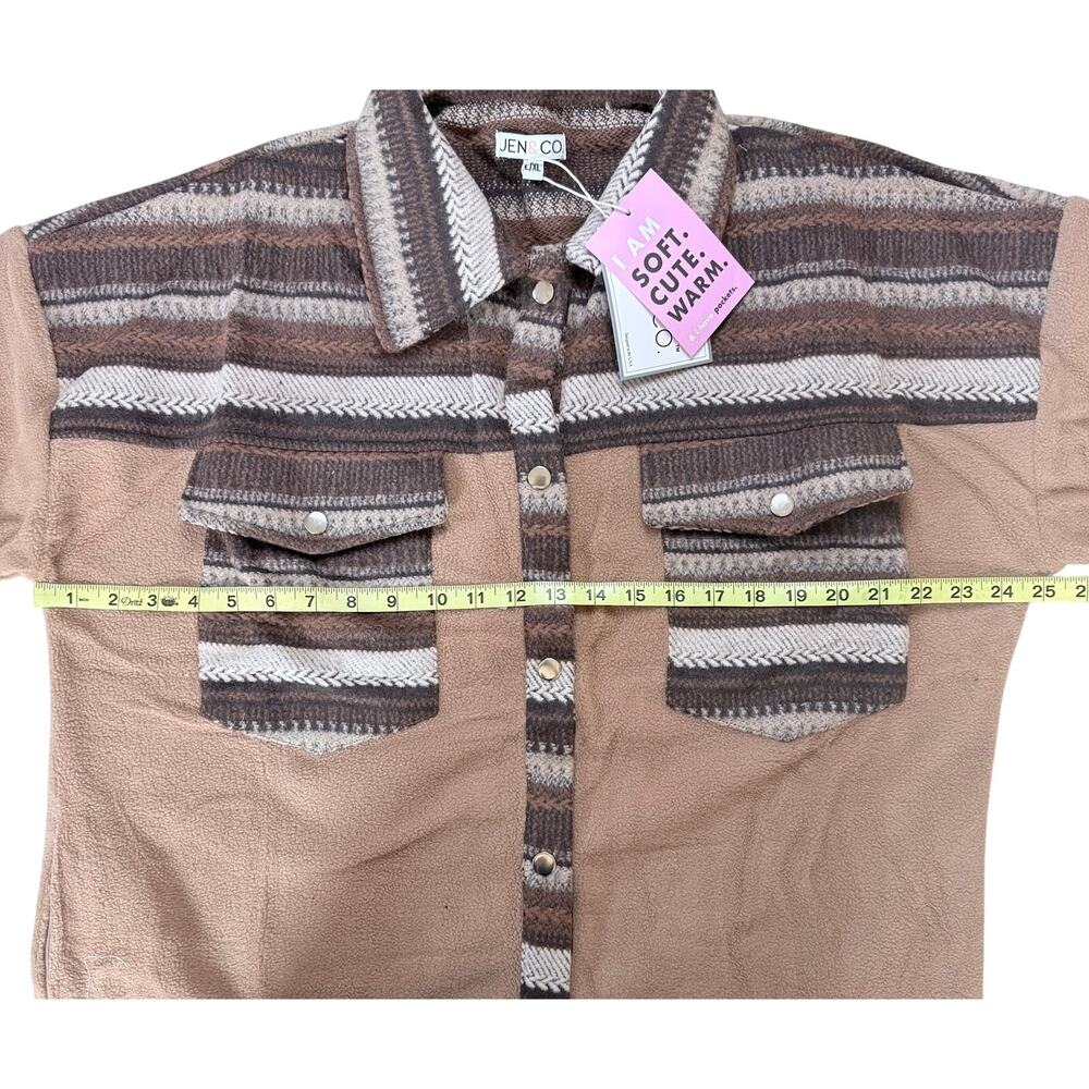 J&C Aztec Contrast Print Trim Knit Shacket w/ Front Pockets L/XL - Picture 2 of 2